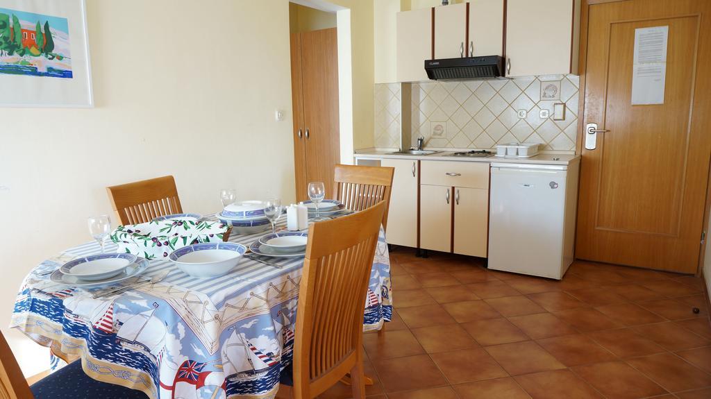 Villa Dvorine Tisno Camera foto